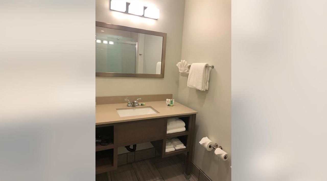 Kodiak Compass Suites Экстерьер фото